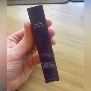 Tarte Shape Tape Concealer 27H light-medium honey NWT